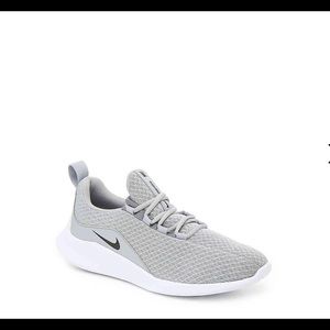 nike viale se youth